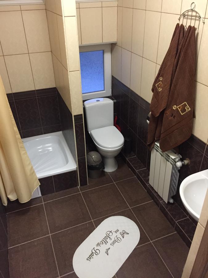 U Maksa Hotel Solochin Luaran gambar